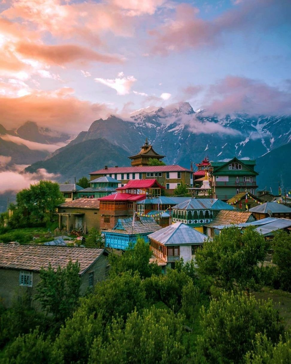 destination-card-image